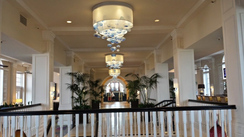 5 Reasons To Experience Loews Don CeSar Hotel in ST. Pete Beach